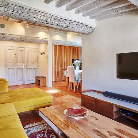 Les Suites De Montigny Aix-en-Provence Esterno foto
